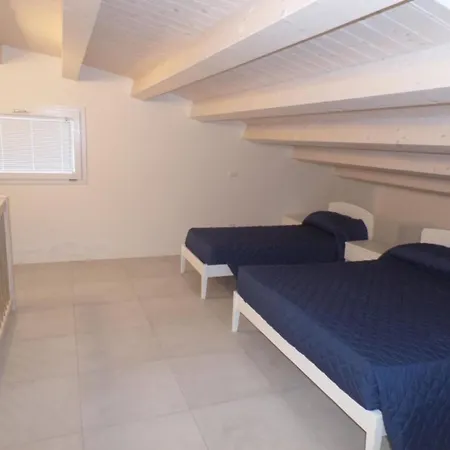 Cozy In A Fenced Complex With Pool Διαμέρισμα *